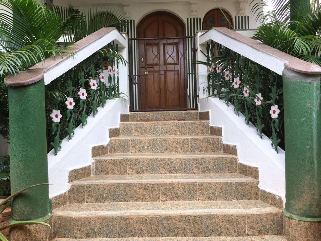 Maria Guest House Bardez Bagian luar foto